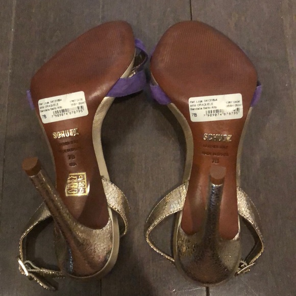 SCHUTZ MINI CRAQUELE SHOE - Picture 8 of 8